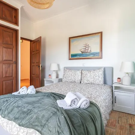Quiet Spacious House - Swimming Pool Villa *