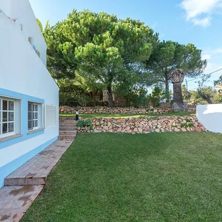 וילה Quiet Spacious House - Swimming Pool בנאגיל