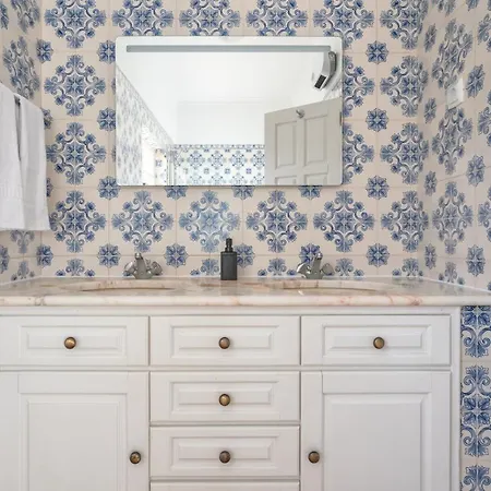 Quiet Spacious House - Swimming Pool Βίλα *