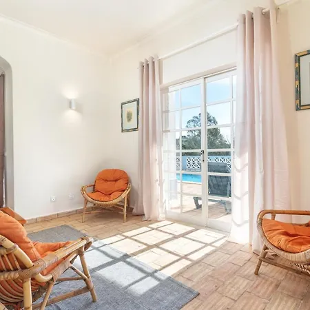 Quiet Spacious House - Swimming Pool * Benagil