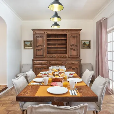 Villa Quiet Spacious House - Swimming Pool *