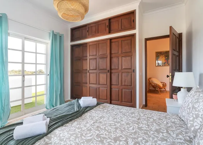 Quiet Spacious House - Swimming Pool Villa Benagil